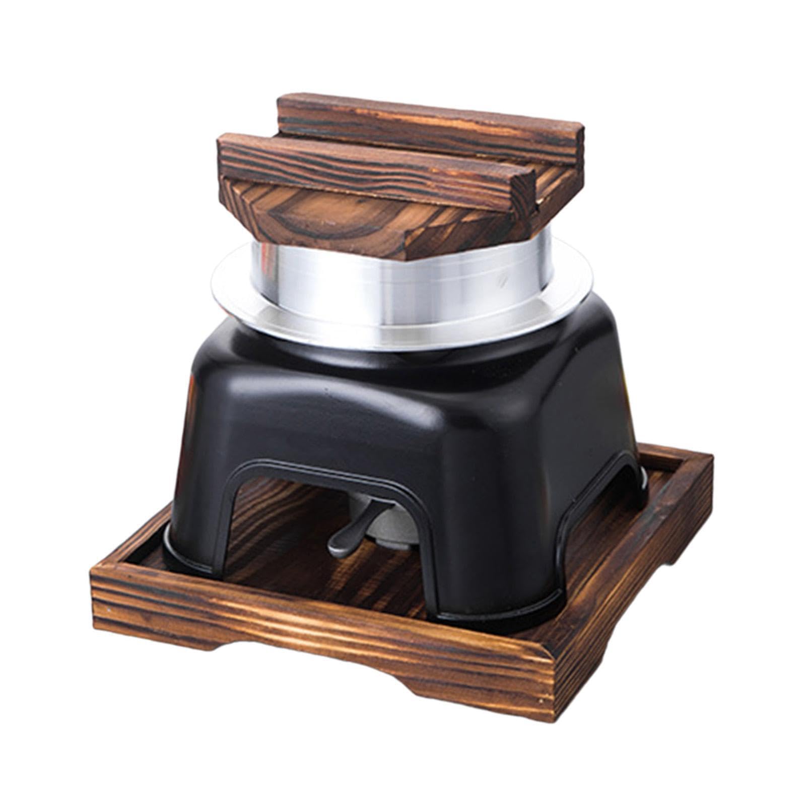 Set cuociriso giapponese, isolato, coperchio e vassoio in legno