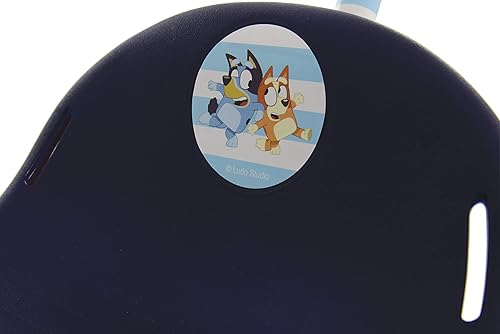 Miniatura 9 de Bluey First Ride On Trike - Juguete de paseo para niños con licencia con mango ajustable, embrague de pedal de fácil cambio, neumáticos a prueba de