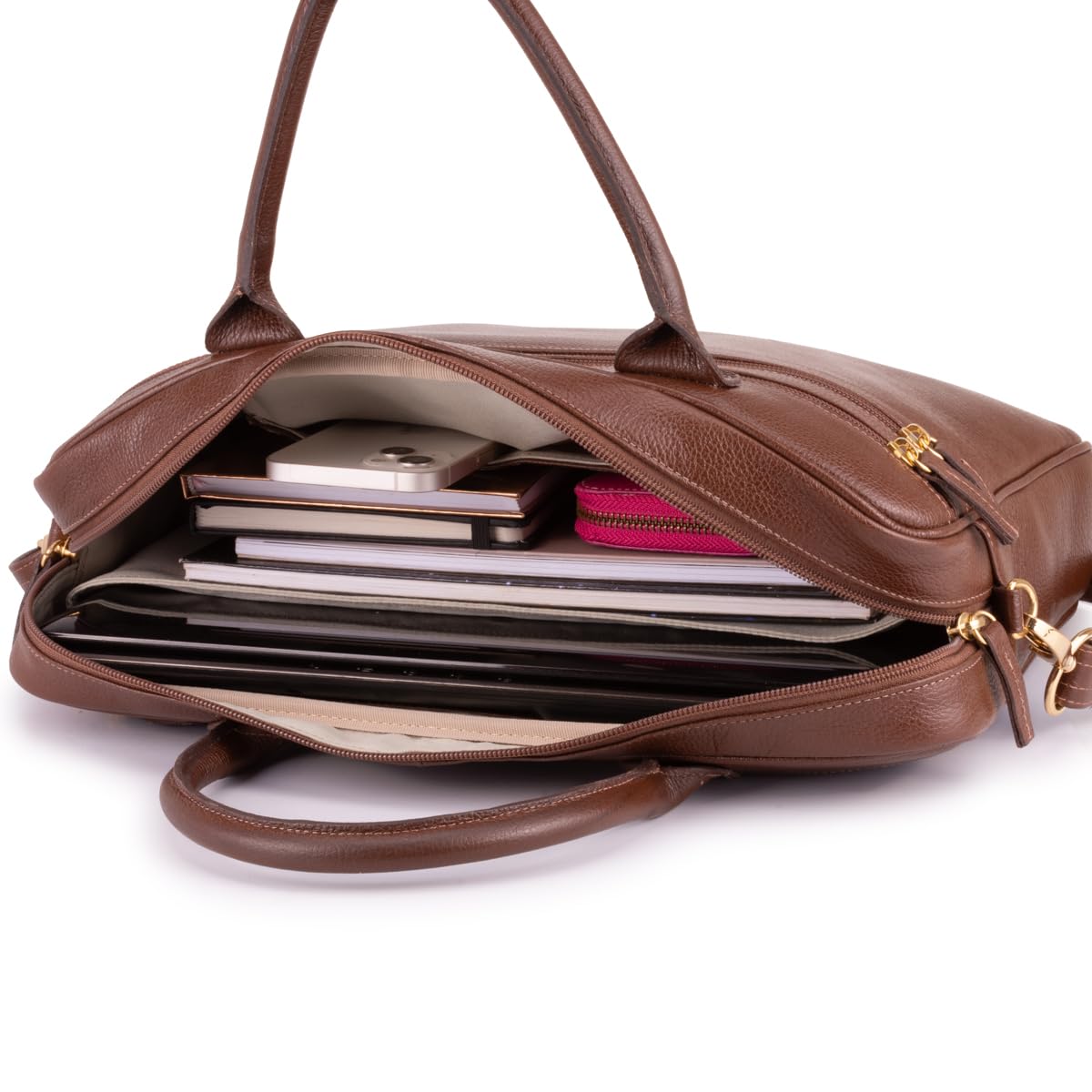 Pasta Executiva Feminina Notebook Couro Helena Sifra (FLOTER SELA) em promoção! Veja a oferta e mais achadinhos de Bolsas 3 Hoje é o melhor dia para comprar Pasta Executiva Feminina Notebook Couro Helena Sifra (FLOTER SELA) com aquele preço maroto! Promoção! Aproveite a oferta! 3