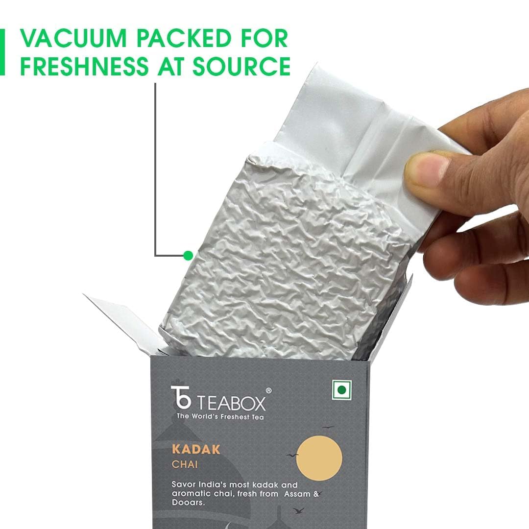 Teabox Fresh Kadak Chai 1 kg di confezione sigillata sottovuoto per freschezza, proviene dagli Estates of Assam & Dooars, forte e di alta qualità, richiede il 20% in meno di zucchero, sapore forte e