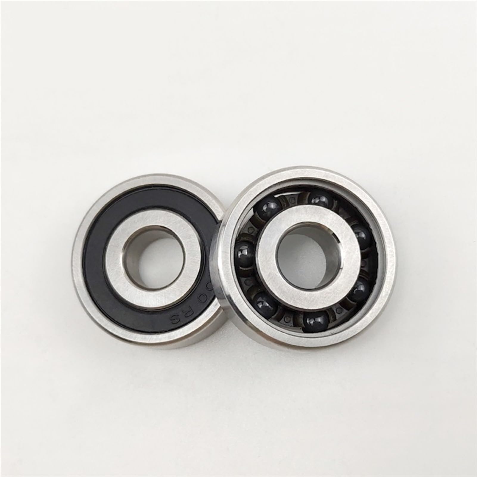 Łożyska do deskorolek 2PCS Stainless steel mixed silicon nitride ceramic ball bearings 6000 6001 6002 6003 6004 6005 6006 2RS smooth mute(6004 20x42x12mm)