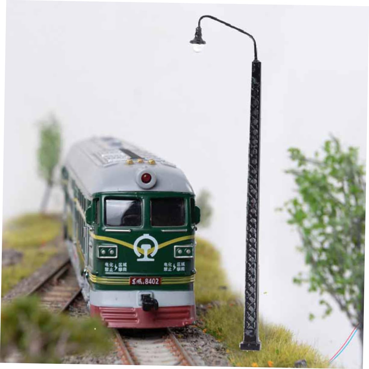Gogogmee Miniature Train Light Decor o Scale Train Accessories Micro Landscape Light for Building