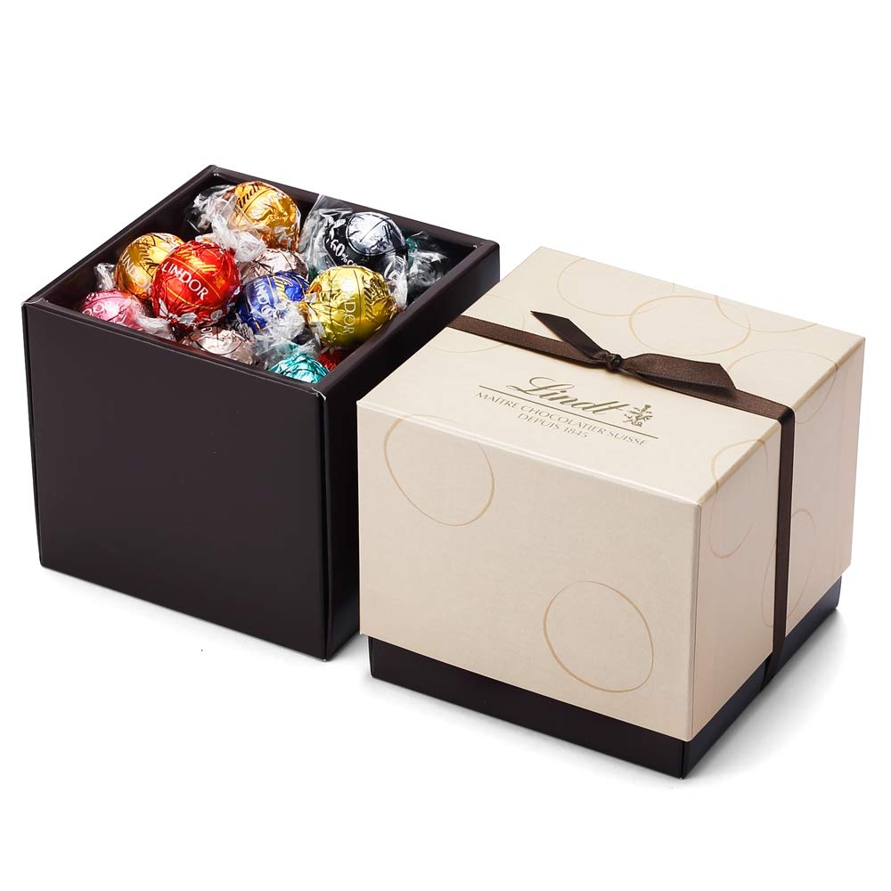 Amazon | 【公式】リンツ (Lindt) チョコレート スクエアギフト