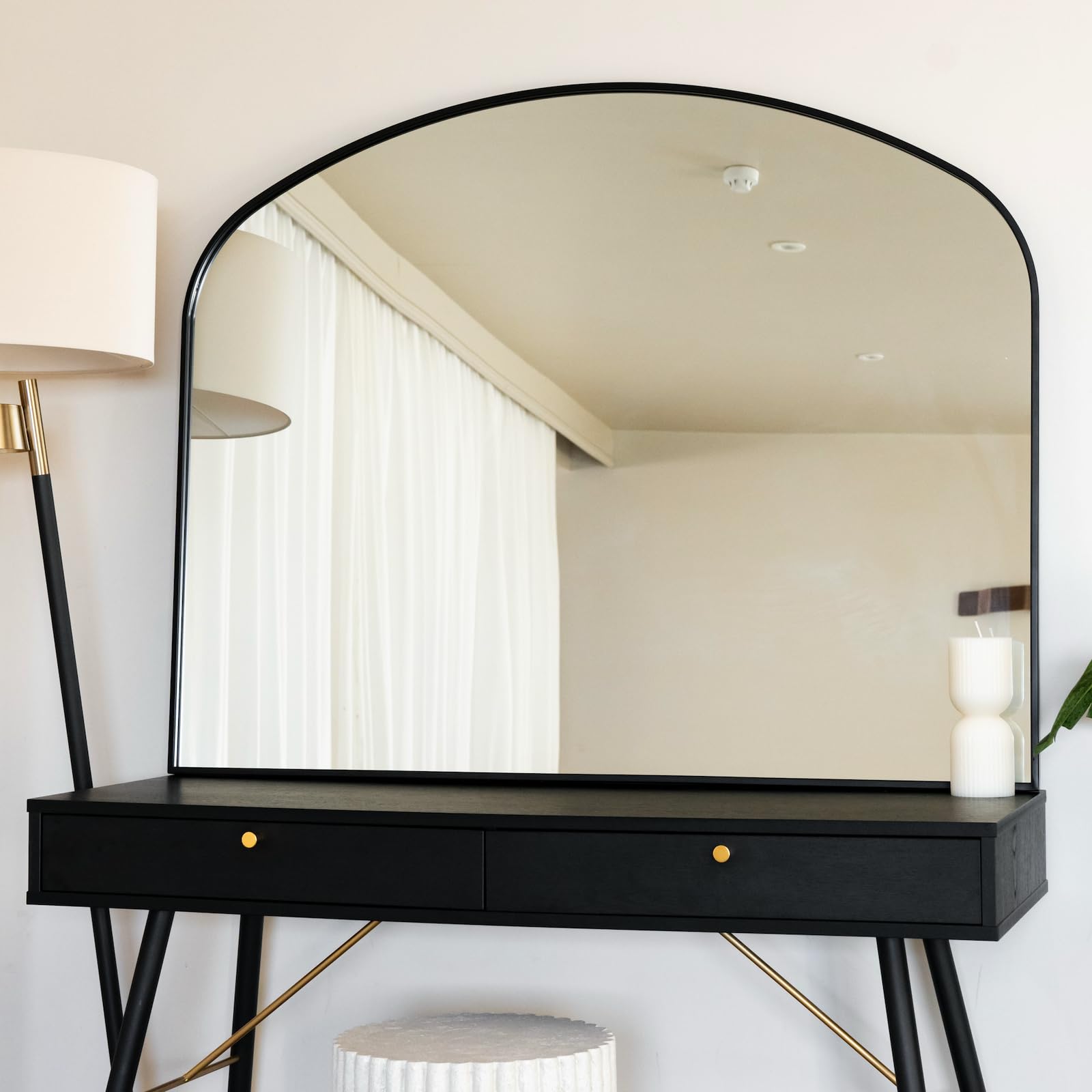 Jobu | Arched Wall Mirror with Black Metal Frame – 95cm x 120cm for Bedroom, Hallway or Living Room | Yoko