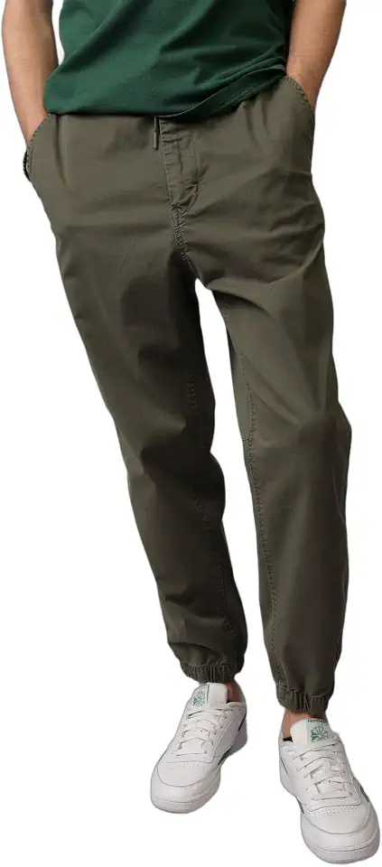 American Eagle Dwight Trekker Jogger