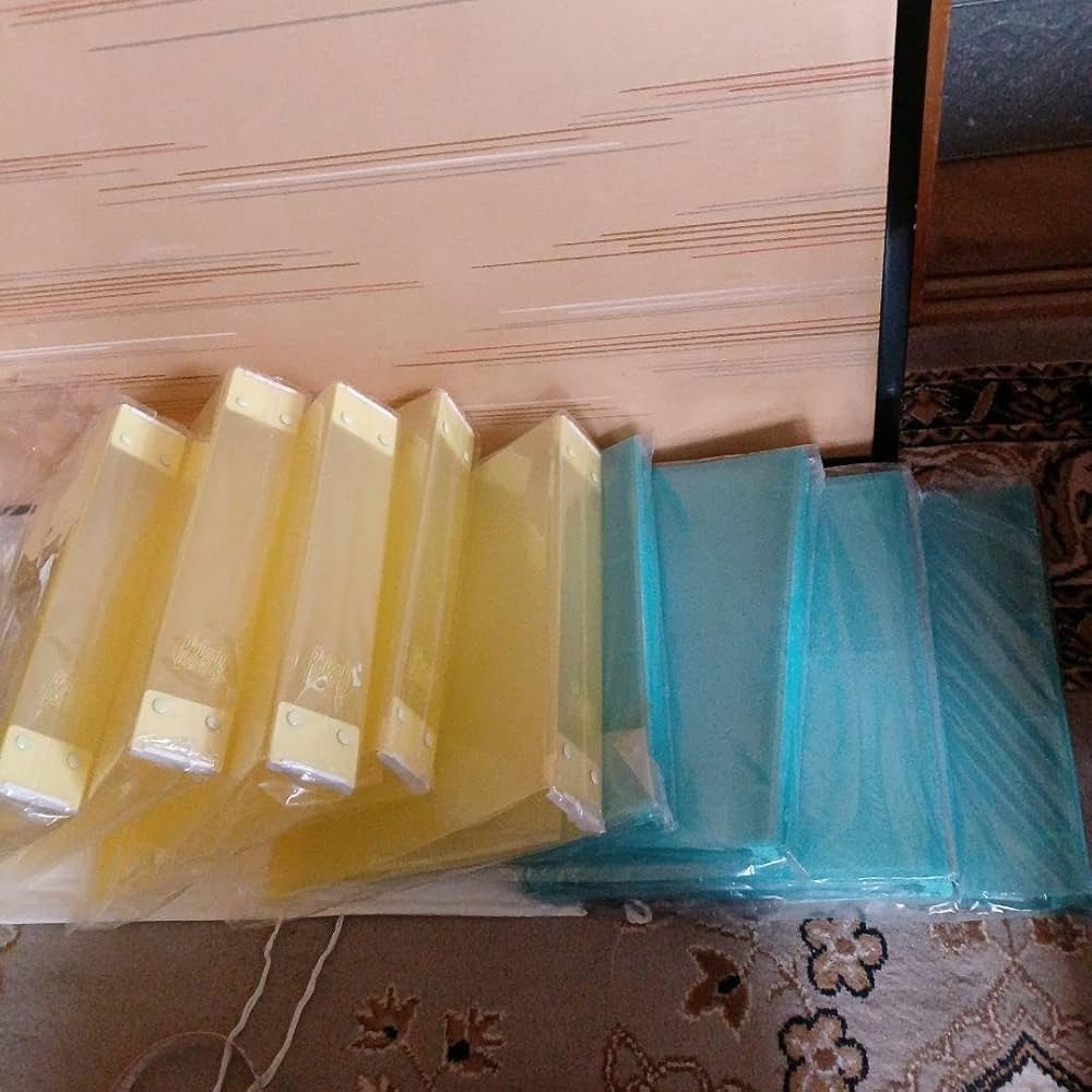 B'z　会報誌　専用バインダー　10個　まとめ売り　新品未使用 Amazon.co.jp: B'z 会報誌 専用バインダー 10個 セット : 文房具