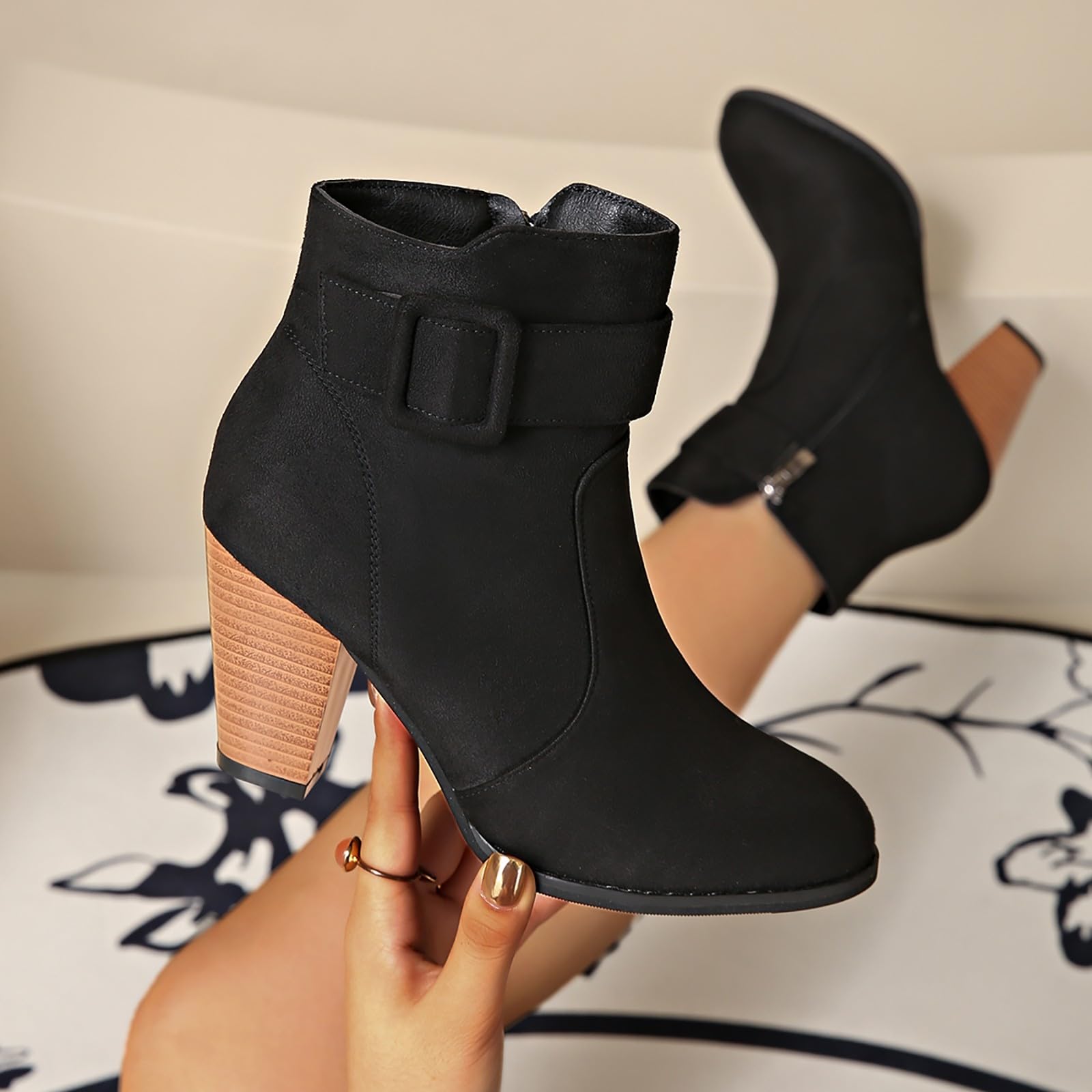 Bottines Chelsea pour femme avec talon - Bottes western pour femme - Bottes à talons hauts - Bottes pour femme - Tige courte - Bottes de cowboy - Bottines rouges à enfiler - Bottes d'équitation -