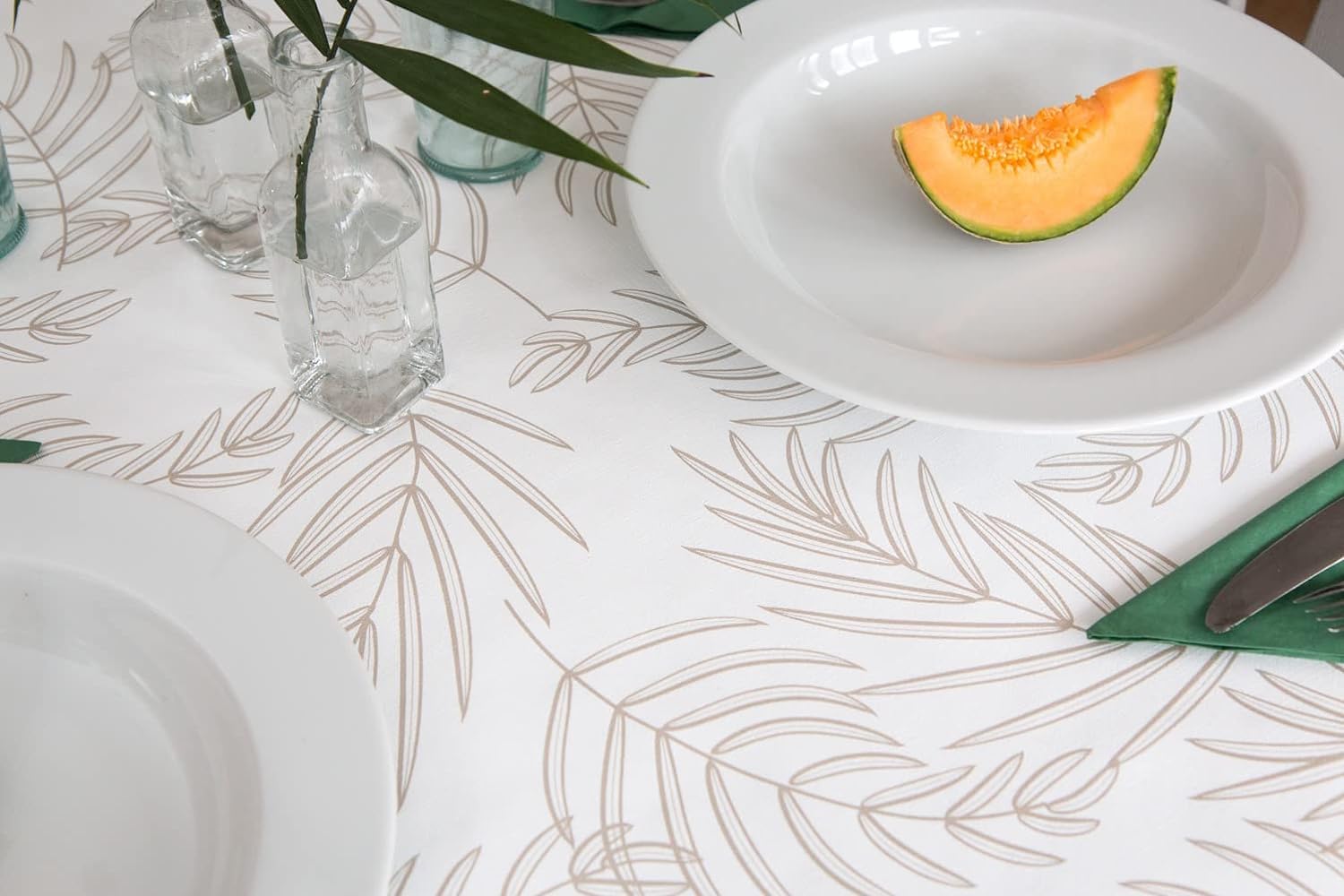 d-c-fix Wachstuchtischdecke Sina 1,5 m x 2,20 m | Tischtuch im Vintage-Stil für den Küchen-, Ess- oder Gartentisch – lebensmittelecht, abwaschbar & wasserdicht