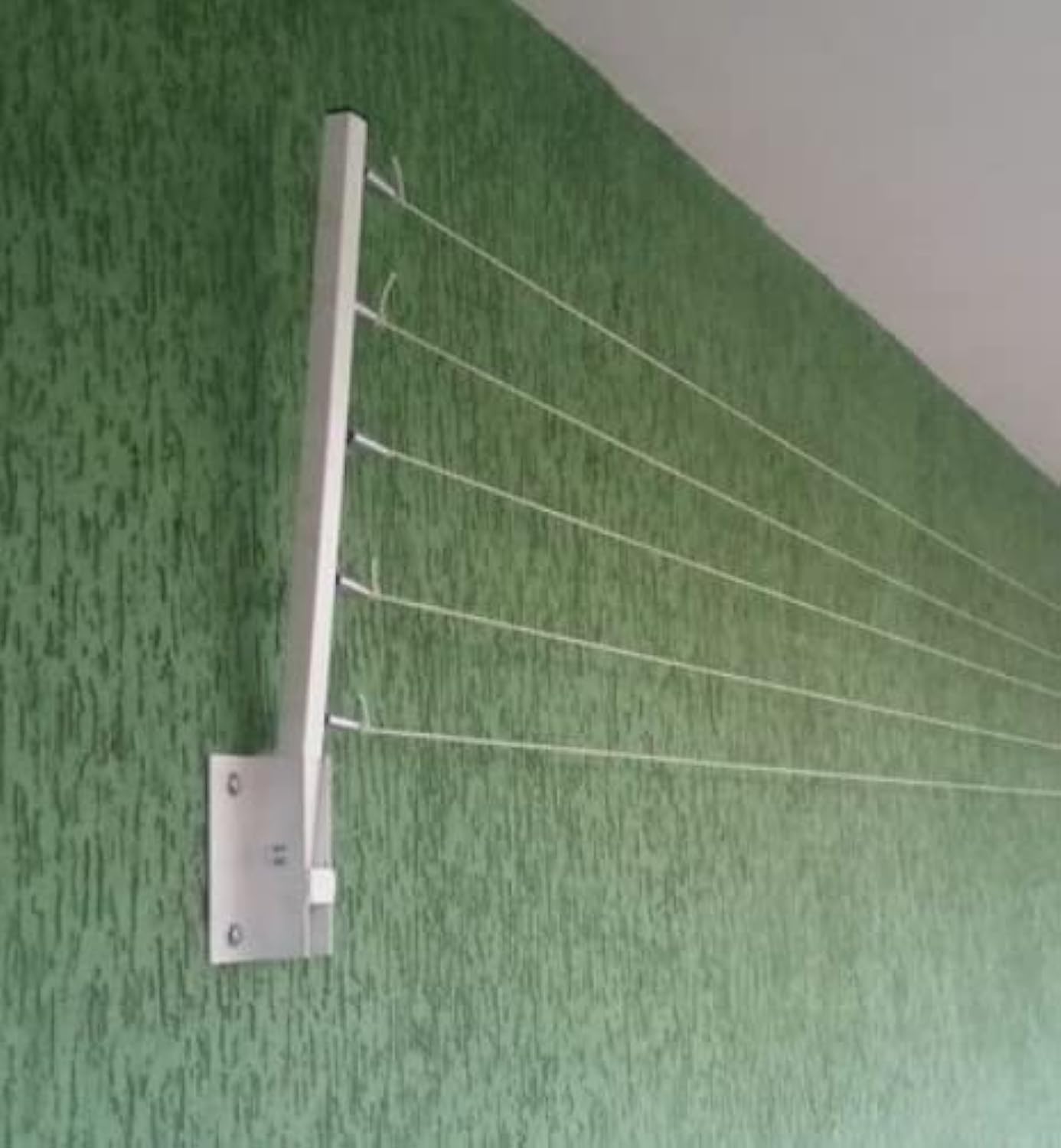 GLITZ Space Saving Foldable 5 Wire Metal Wall Mount Cloth Drying Rack