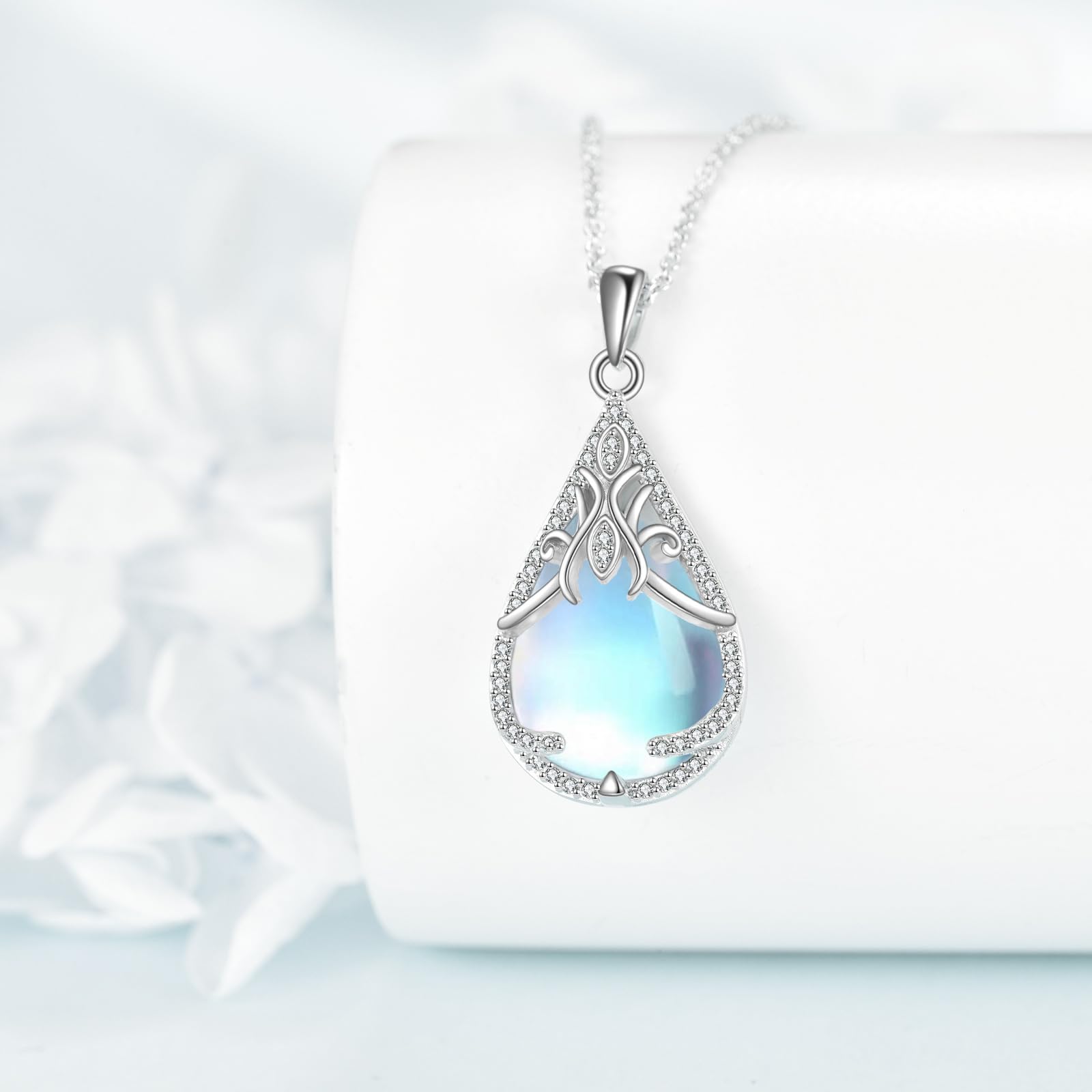 YAFEINI Collana in Pietra di Luna Collana in Argento Sterling Semplice con Pendente a Goccia in Pietra di Luna Gioielli in Filigrana Regali per Donne e Ragazze