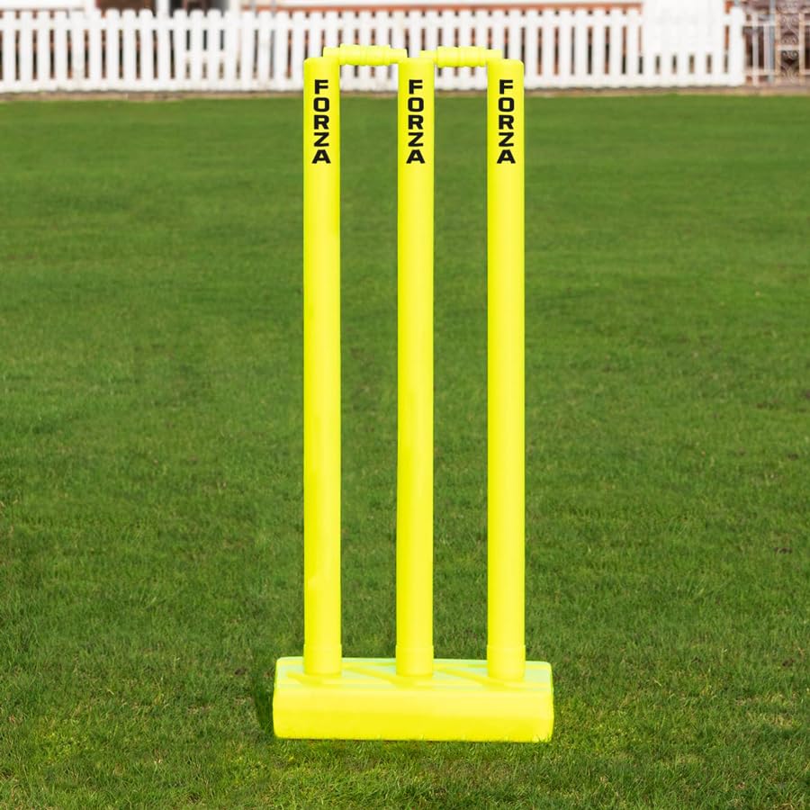 FORZA Plastic Cricket Stumps [Kids, Junior or Senior] | Lightweight Garden Cricket Stumps with Base & Bails | Durable Moulded Plastic Cricket Wicket Set for Children & Adults (Senior (Full Size))
