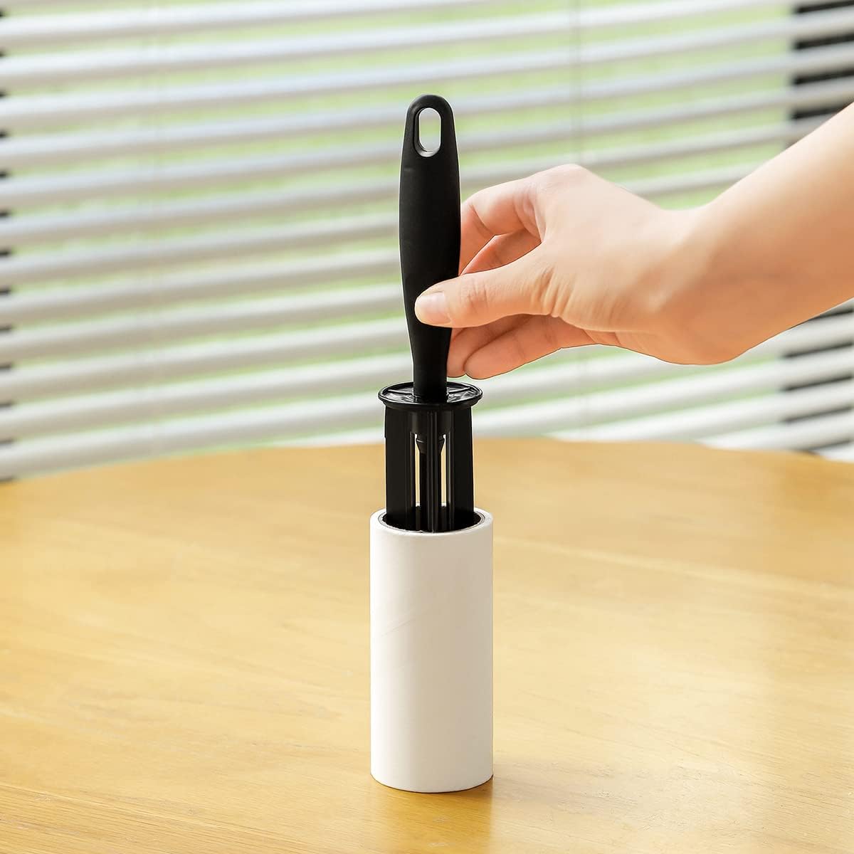 Lint Rollers for Pet Hair Extra Sticky Lint Roller for Clothes Lint Removal 4 Sticky Rolls with 2 Handles (Black/Black Handles & 4 Refills)