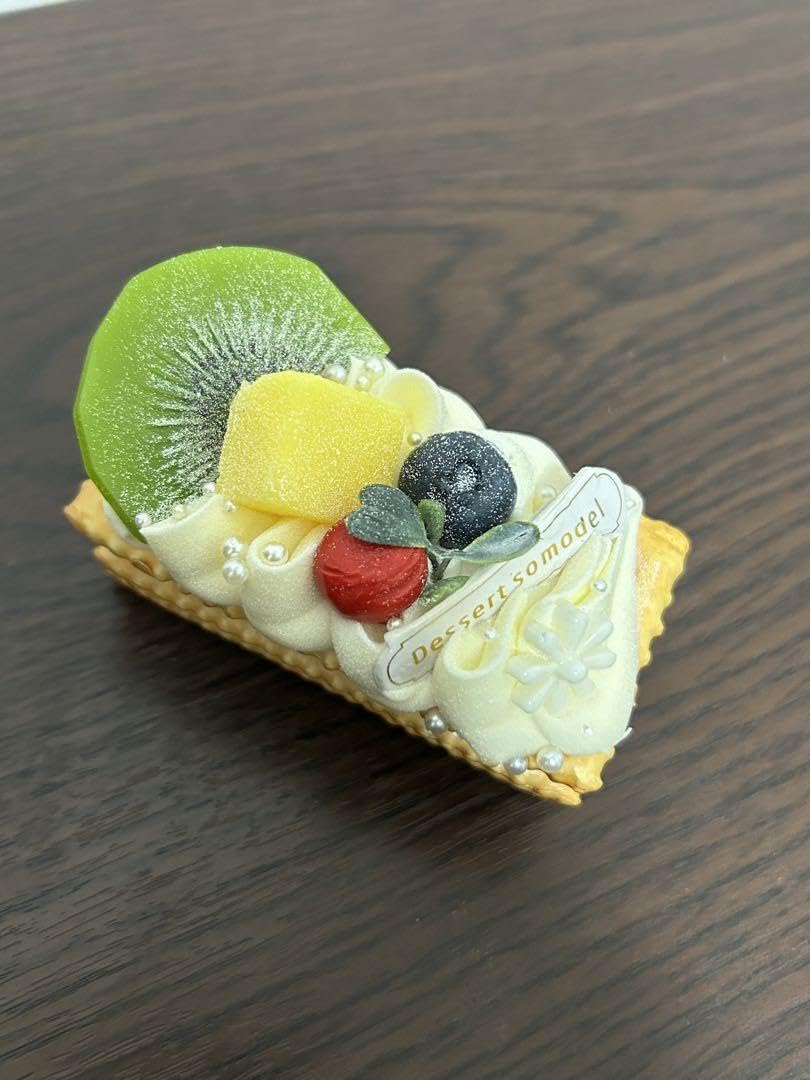 食品サンプル　ケーキ　キウイ　ビスケットサンド Amazon.co.jp: 食品サンプル ケーキ キウイ ビスケットサンド 0721-70