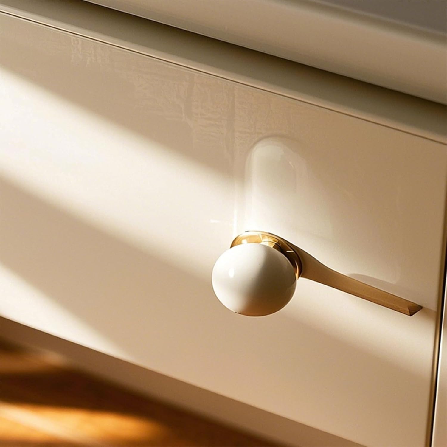 KEILEOHO 25 Pack Ceramic Cabinet Knobs, 1.26Inch/32mm White Drawer Knobs with Screws, Round Drawer Dresser Knob Pulls, White Cabinet Knob for Dresser, Door, Kitchen