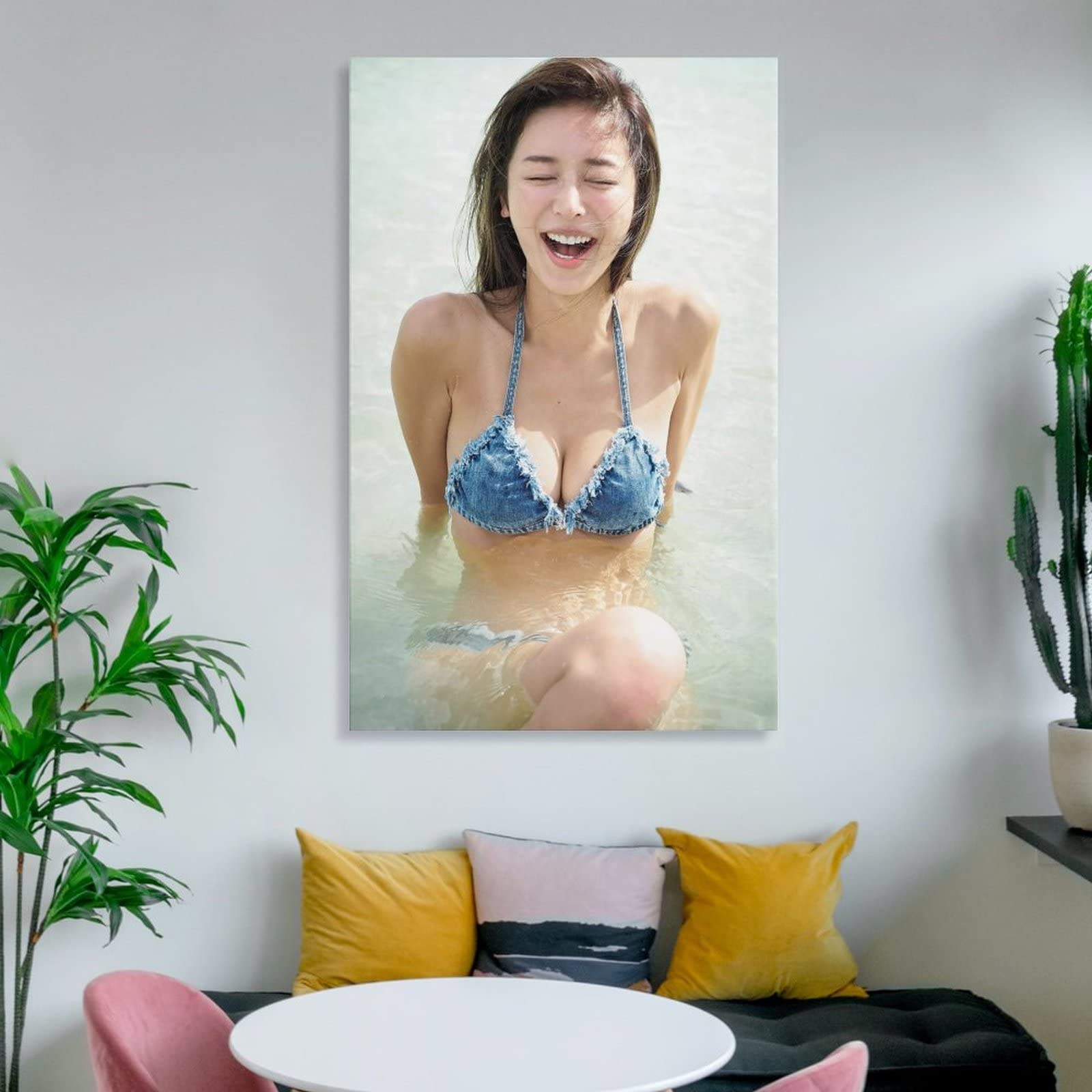 Amazon.co.jp: 加治ひとみ水着画像写真ポスターセクシービキニ ホーム