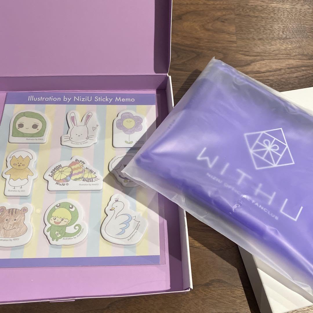 Amazon.co.jp: niziuファンクラブwithu会員限定初回特典 : パソコン 