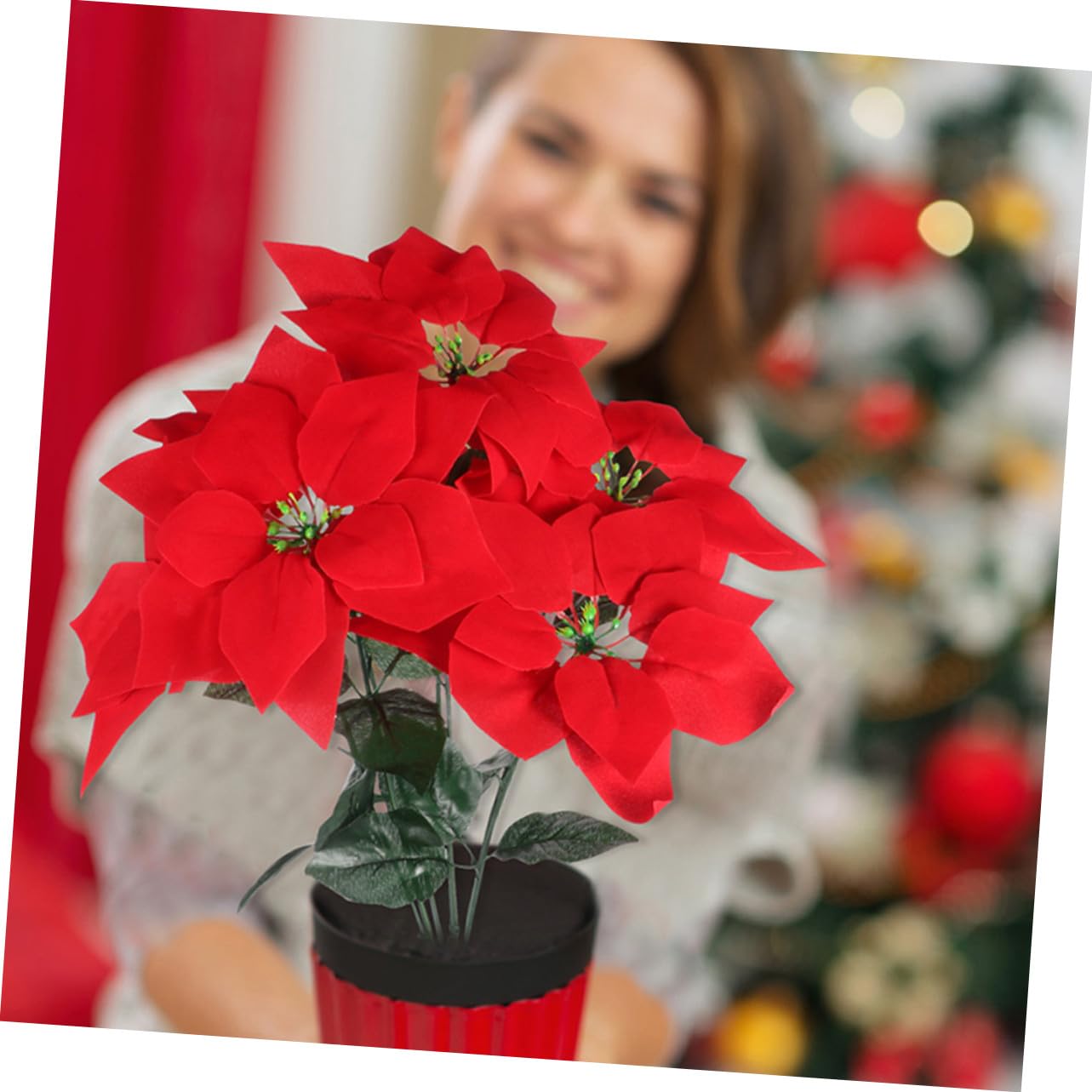 4 Stück Künstliche Weihnachtssternblumen aus Seidigem Stoff in Rot Realistische Tischdekoration ohne Gießen für Wohn und Esszimmer Elegante Poinsettia Dekoration