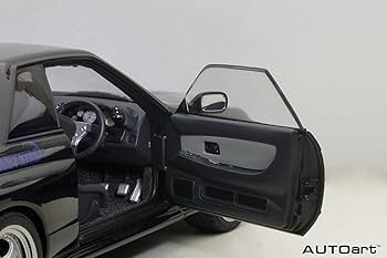 ミニカー Skyline GT-R (R32) Initial D AUTOart 1/18 Autoart Nissan Skyline GT-R (R32) Initial D 