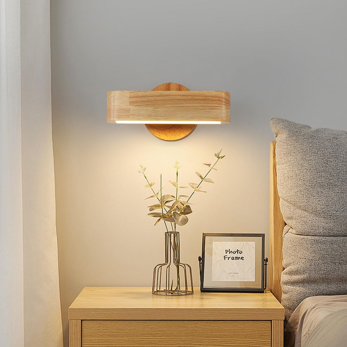 Modern Wooden 180 Rotatable Wall Sconce, Nordic Minimalist Rectangle Walnut Wall Lamp, 20cm x 11cm, Warm White, Bedroom, Living Room, Hallway