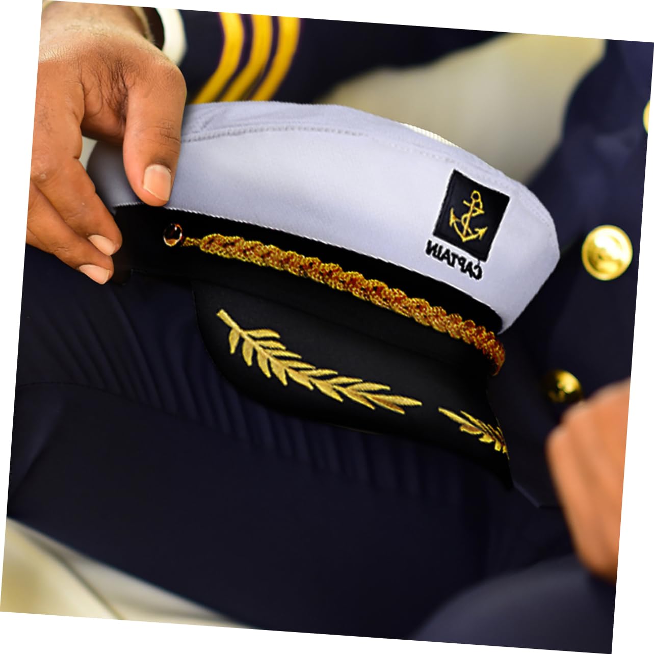 VALICLUD 20 Pezzi Cappello da Capitano in Cotone e Plastico, Bianco, Ricamato per Festa e Cosplay, Comodo e Facile da Abbinare