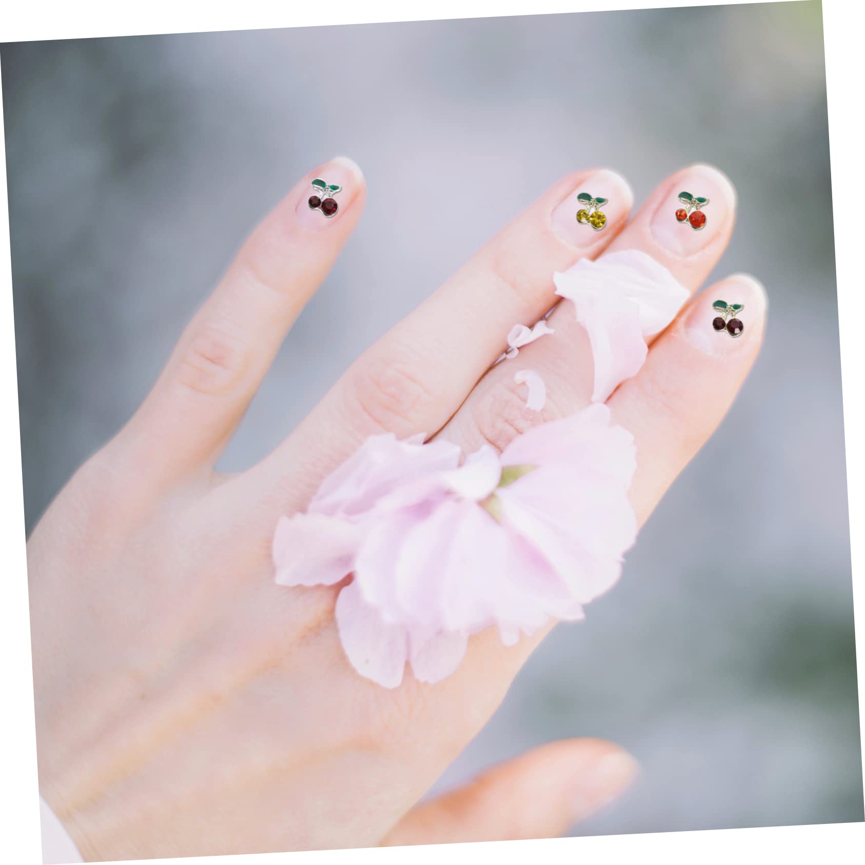 120 Pz Accessori Per Nail Art Con Strass Ciondoli Per Unghie Luccica Gioielli Per Unghie Ciliegie Al Maraschino Ornamenti Glitterati Arte Delle Unghie Kawaii Lega Fascino Chiodo 3d