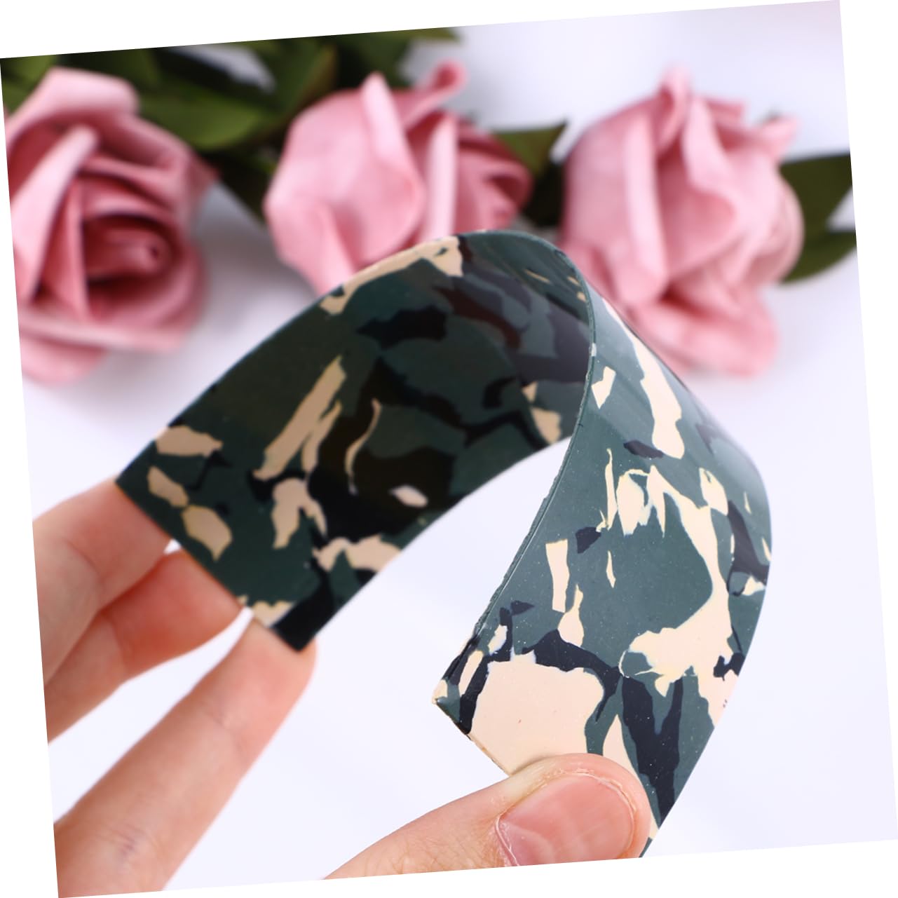 Mikinona 45 Stk Gitarrenplektrum Bass-Picks benutzerdefiniertes Gitarren-Plektrum Gitarrenplektren für Akustikgitarre Gitarren-Pick-Maker-Stanzer Zelluloidfilm Plektrum aus Zelluloid