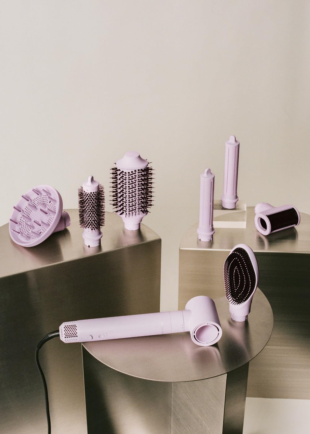 CREATE/ION STYLER PRO ADVANCE / 8-in-1-Ionen-Lufttrockner und Stylingbürste Violett/DC Brushless Motor, 2 Geschwindigkeiten, 8 Aufsätze, 3 Temperaturen, Kühlfunktion, Aufbewahrungsbox, 1400W
