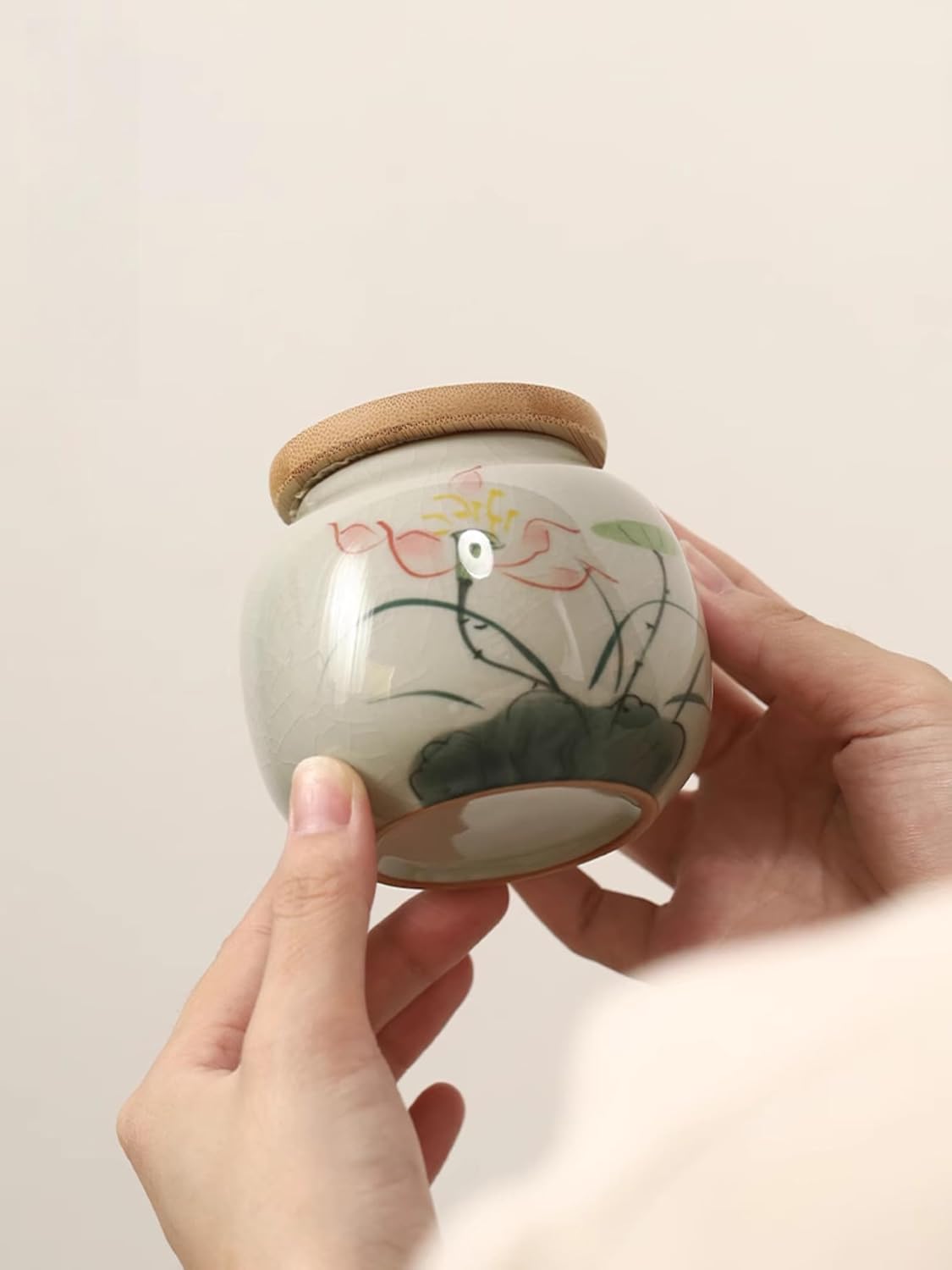 Hand-drawn Ceramics Tea Caddy, 200ml 6.8oz, Underglaze Color Chinese Style Sealed Jar