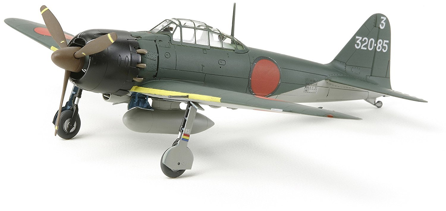 MITSUBISHI A6M5 ZERO FIGHTER 1/72スケール Amazon | Tamiya Models Mitsubishi A6M5 Zero Fighter Model Kit