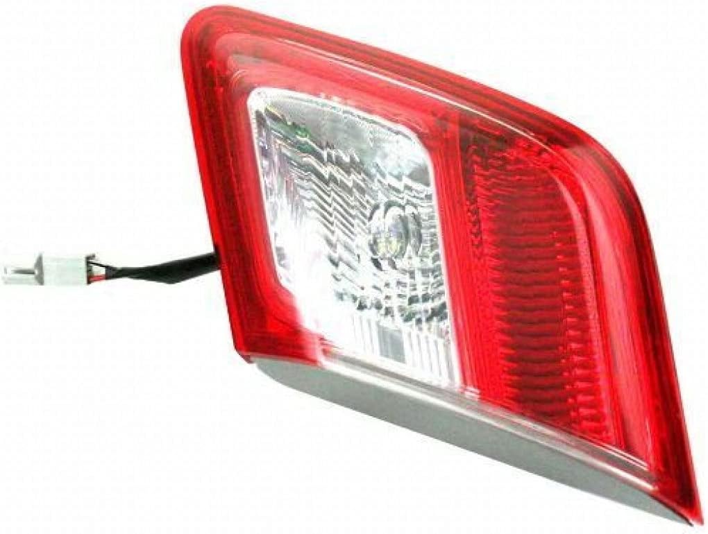 For 2010 2011 Toyota Camry B.Rear Tail Light Passenger Side TO2803104 On Luggage Lid | 81560-06230
