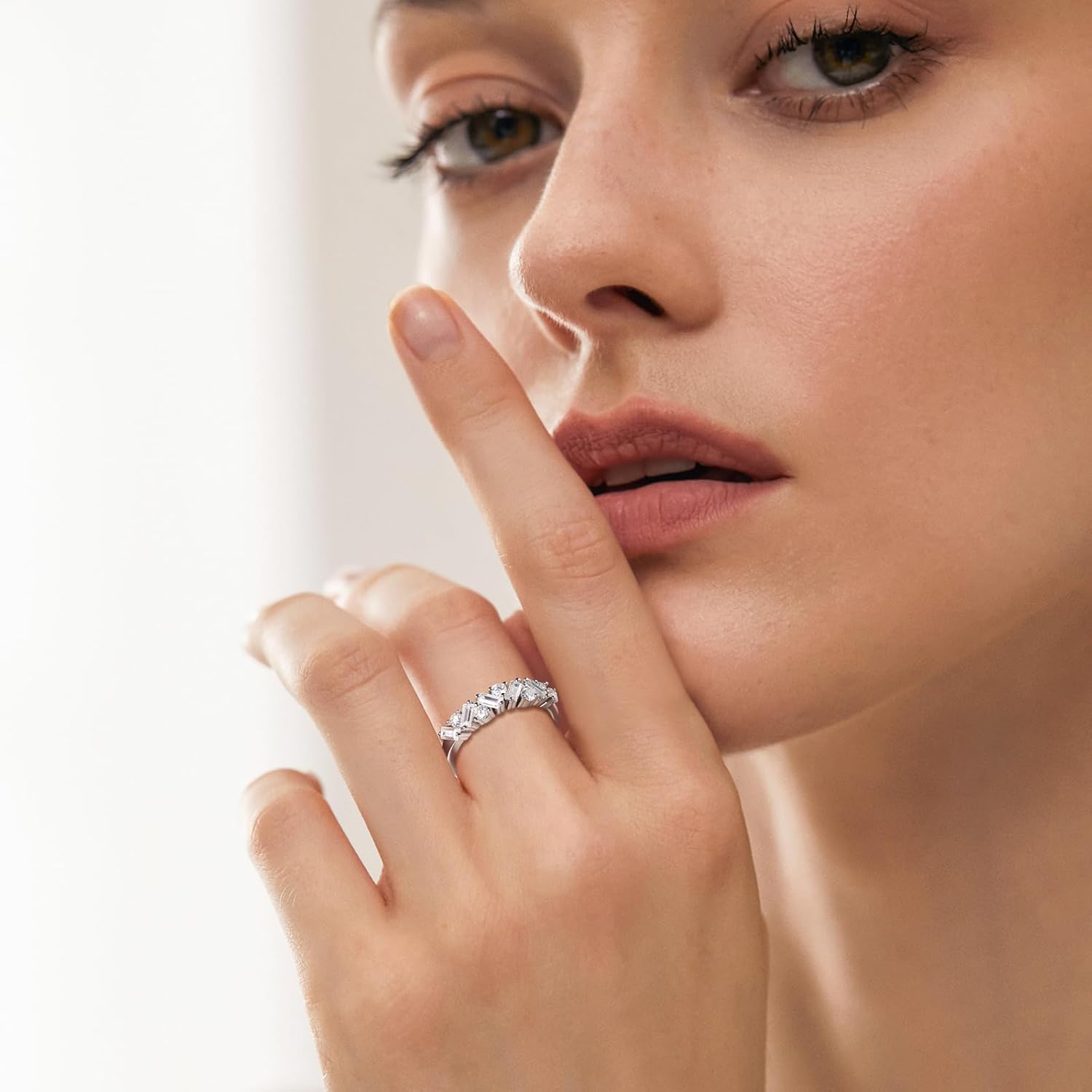 DAYBYDAY Moissanite Wedding Bands for Women Half Eternity Band Rings Moissanite Aniversary Ring Size 8