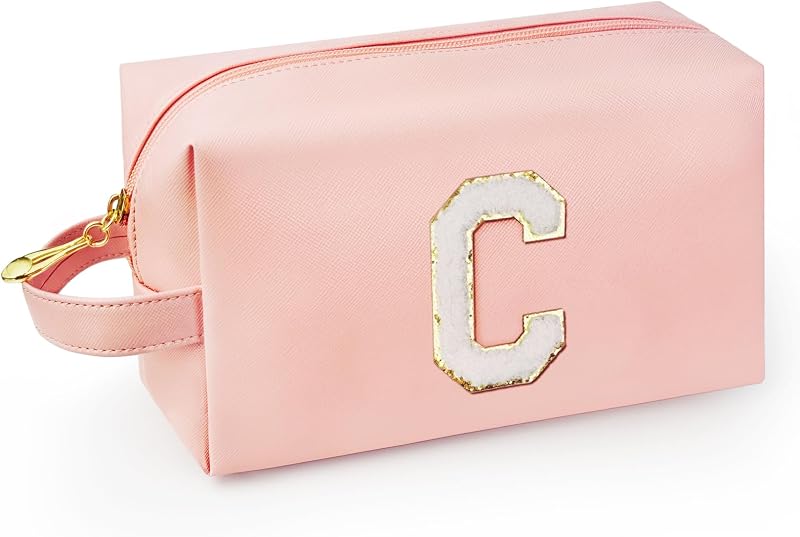 Necessaire de maquiagem WEMVP com inicial C, alça de mão e bolso interno com zíper, rosa