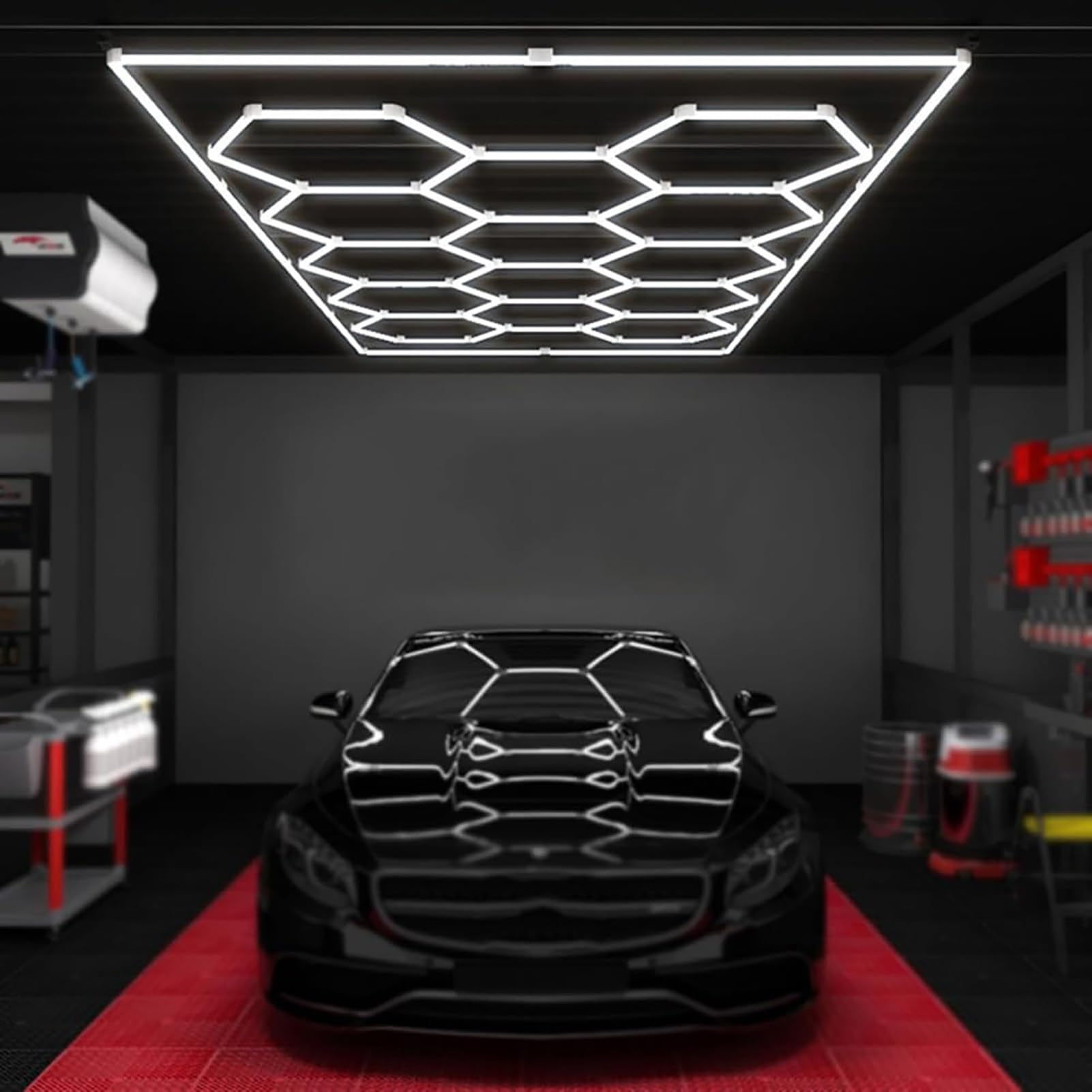 Luz LED hexagonal para solucionar la falta de claridad en almacenes y oficinas