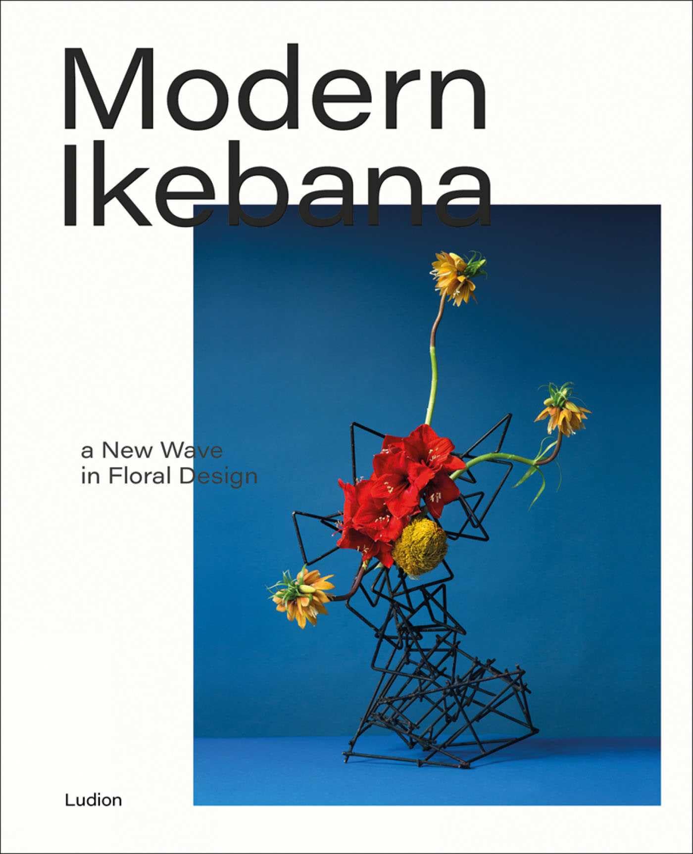 Modern Ikebana: A New Wave in Floral Design | Amazon.com.br
