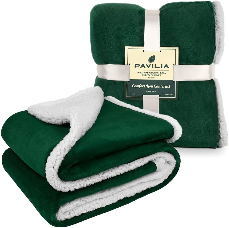 PAVILIA Sherpa Fleece Throw Blanket for Couch, Emerald Green, Plush Soft Fuzzy Sofa Blanket, Cozy Reversible Winter Throw for Women Men, 50x60 Inches - Image 9