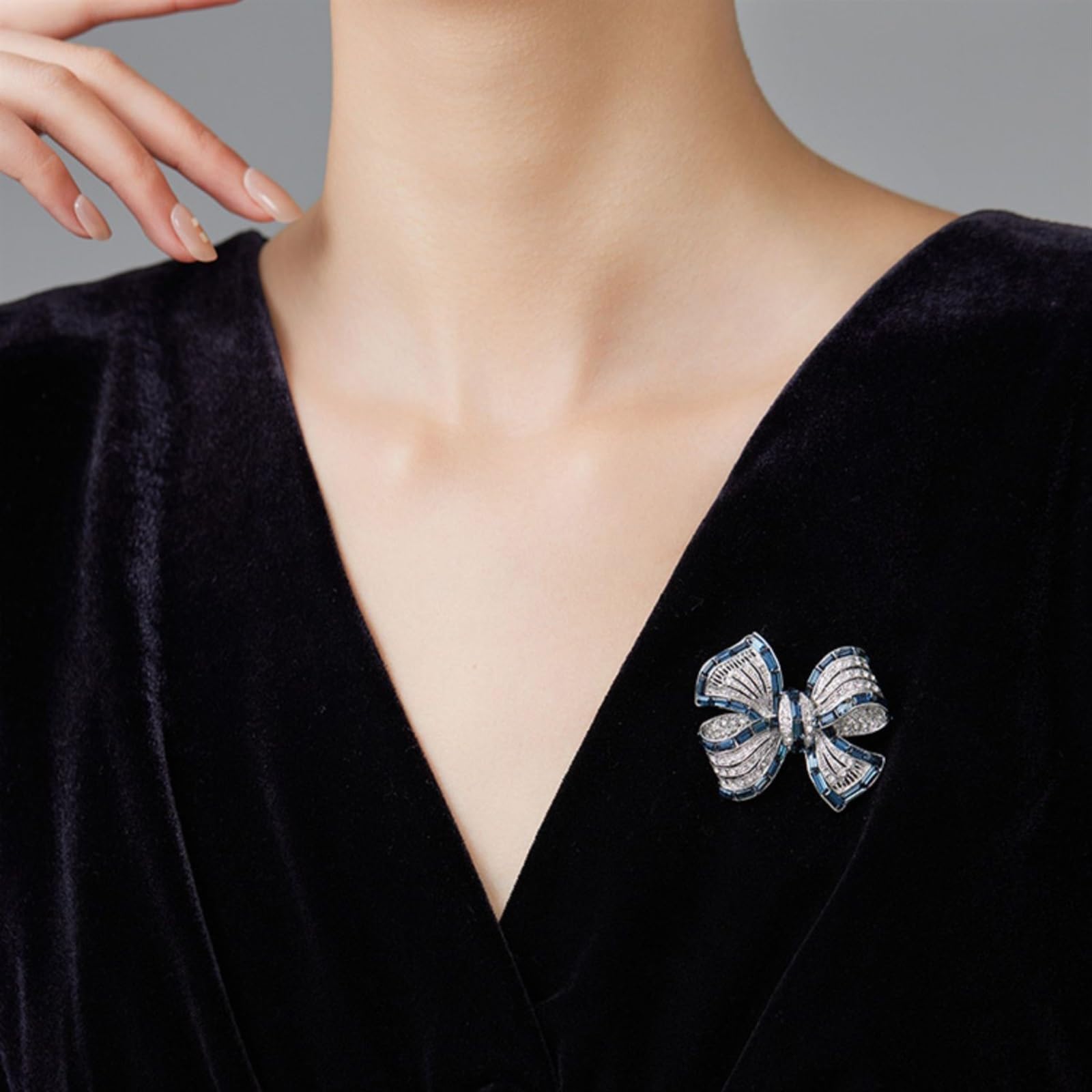 CFLNYC Silver Tone Simulated Crystal Large Bow Shaped Scarf Brooch Pin for Winter Holiday Women Clothes Accessories, 70268