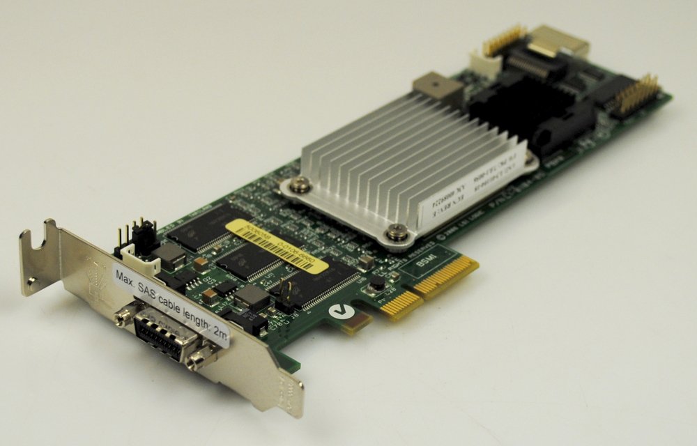 LSI sAS 8344 eLP 8344ELP contrôleur rAID sAS pCIex4 256 mo/1 x entrée connecteurs & 1 x externes uniquement low profile avec iris