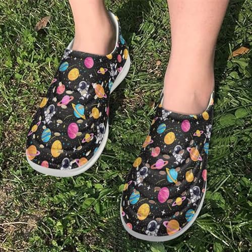 Boys and Girls Cartoon Print Garden Clogs Slip on Sandals Water Shoes for Beach4