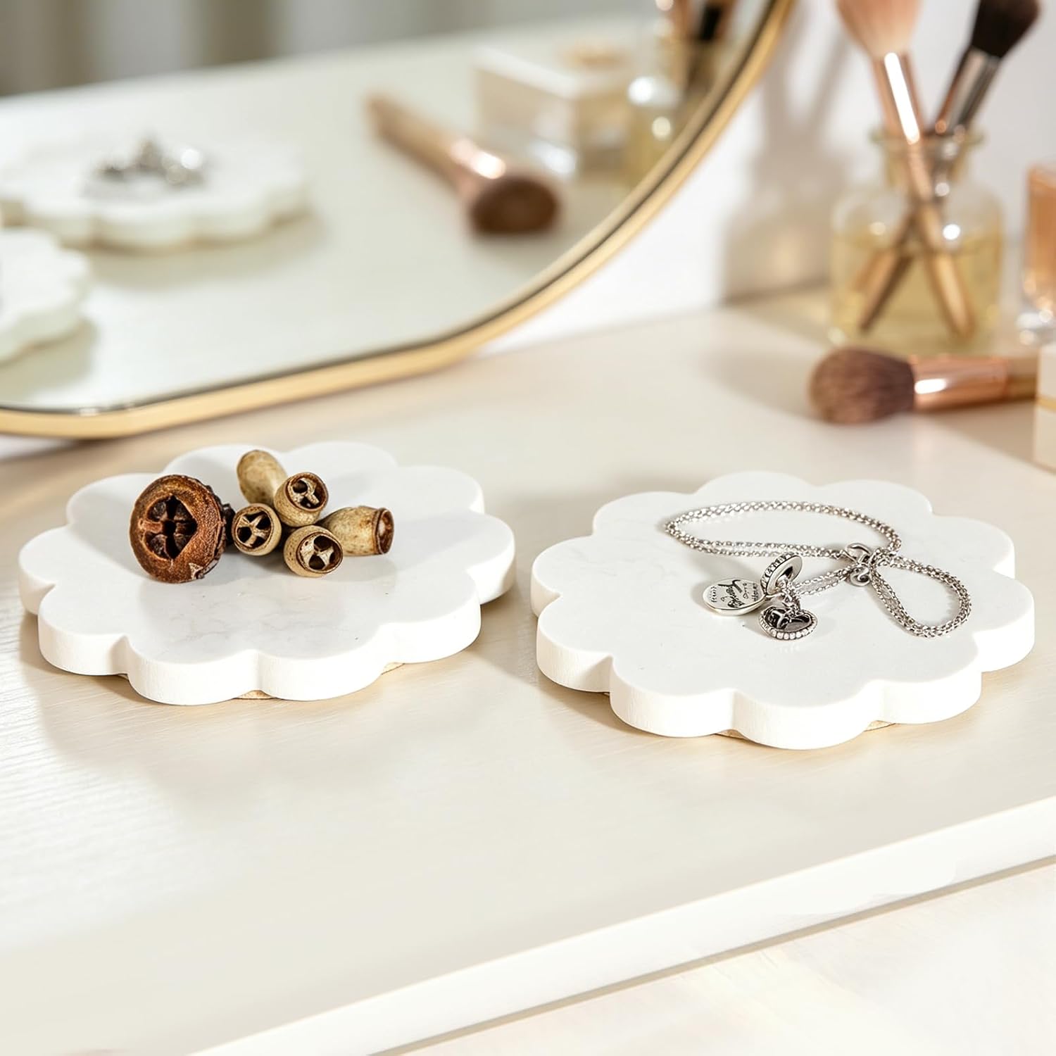 Flower Marble Coasters Set of 4, White Marble Drink Coasters with Cork, Stone Coasters for Coffee Mugs Wine Glasses, Tabletop Protection Decor Coasters for Home Kitchen Bar