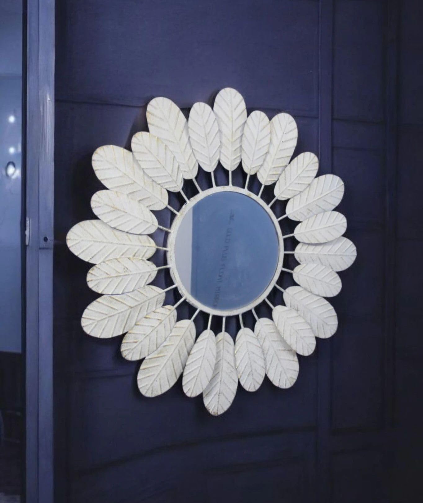 Malik Designs Handcrafted White Father Leaf Round Metal Mirror for Home Decor- Decorative Mirror (Round Finish : Matte) 2