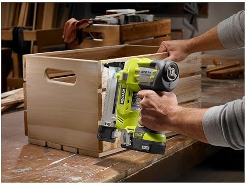 Miniatura 4 de Ryobi ZRP360 ONE Plus - Engrapadora de corona estrecha inalámbrica de iones de litio de 18 V de 1-1/2 pulgadas (herramienta desnuda) (renovada)