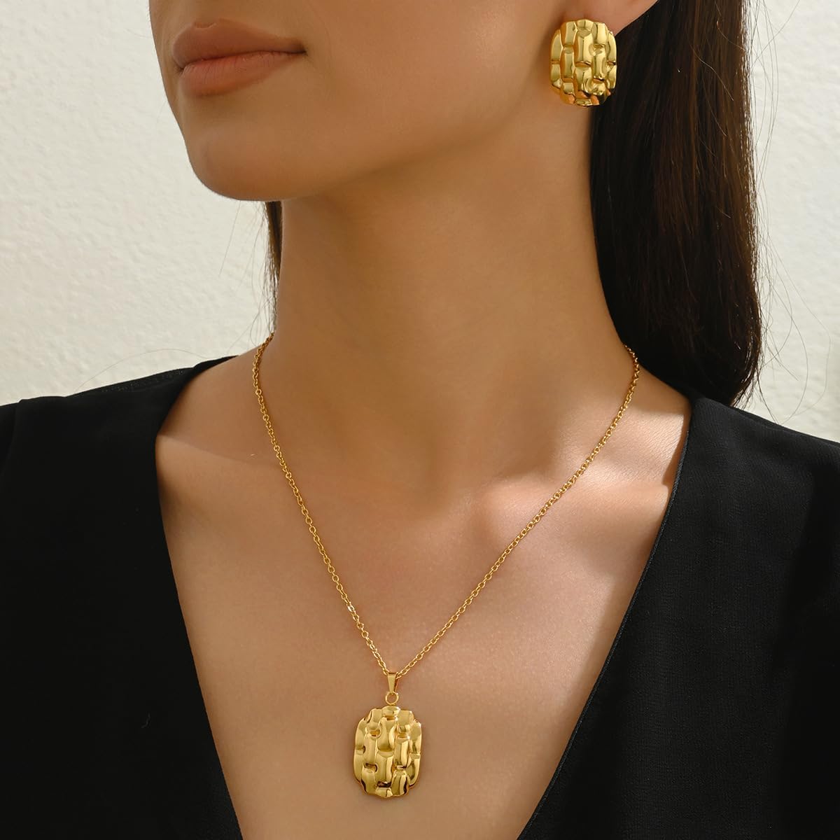 Dainty Gold pendant Necklace & Earrings Set for Women Elegant Smooth Surface Pendant Jewelry Set Minimalist Everyday Jewelry Gift - Image 3