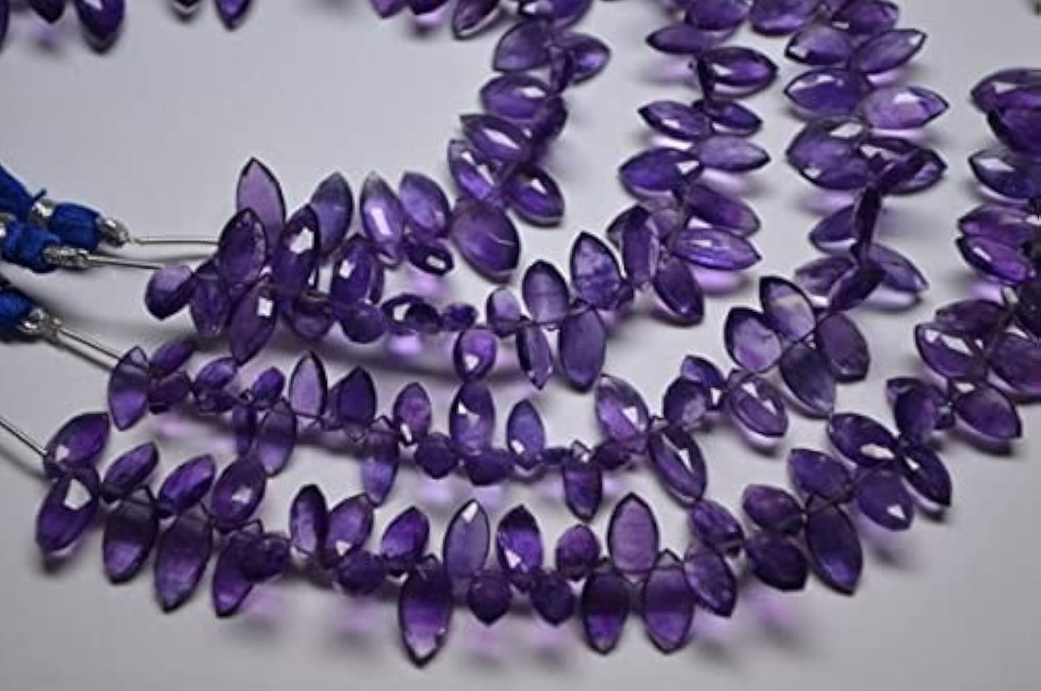 Perles d'améthyste violette pour créer des bijoux bohèmes et élégants