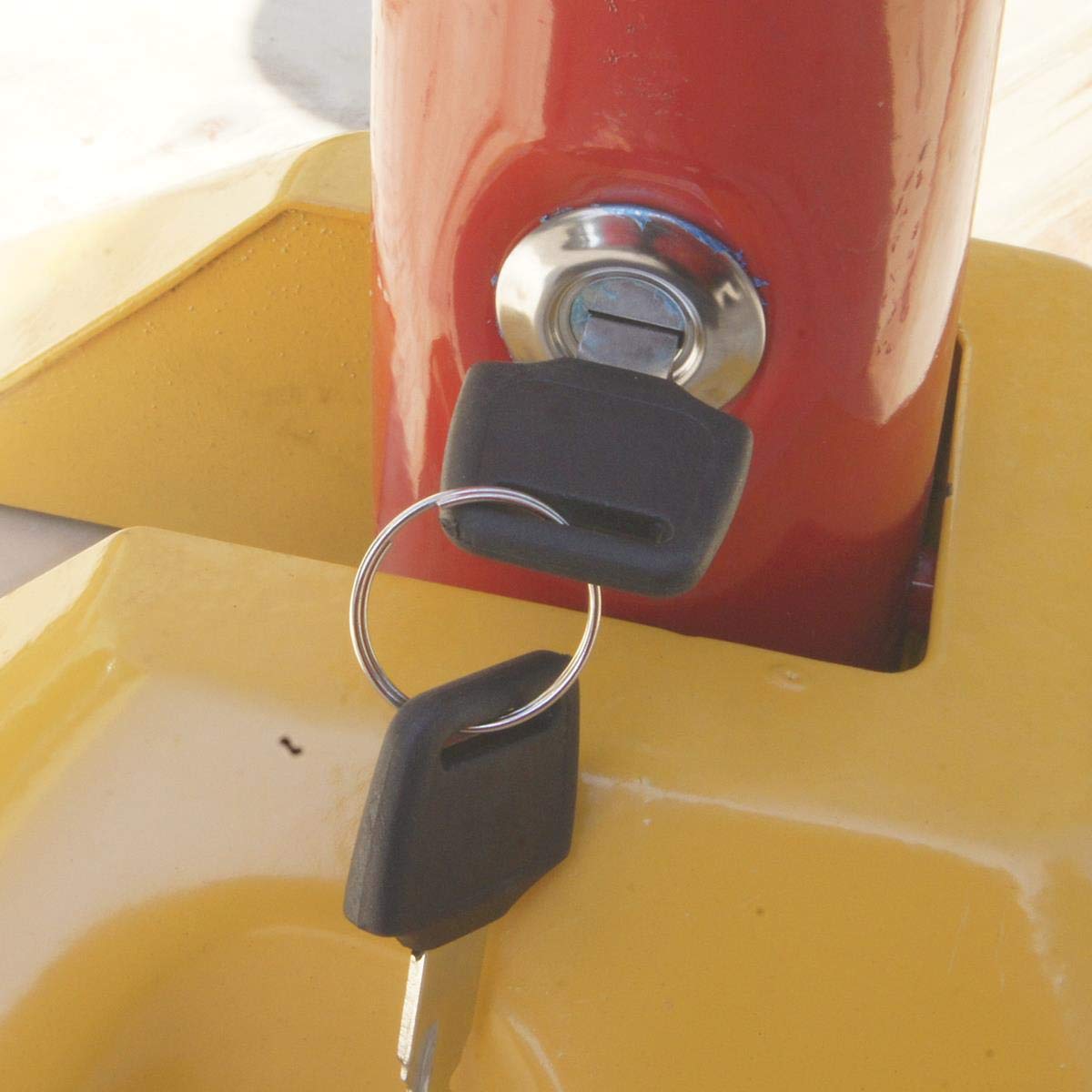 KATSU Barriera Parcheggio Auto Dissuasore di Sicurezza Posta Blocker, Forma di T Palo di Barriera di Parcheggio con la Primavera Flessibile