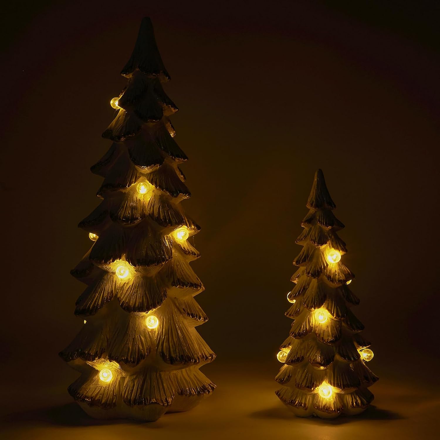 WDS WONDROUS Christmas Trees Figurine White Light Up, 2Pcs Christmas Tree Lighted, Resin Matte Small Xmas Tree with Lights, Christmas Tree Figurines for Tabletop Fireplace Home Decoration