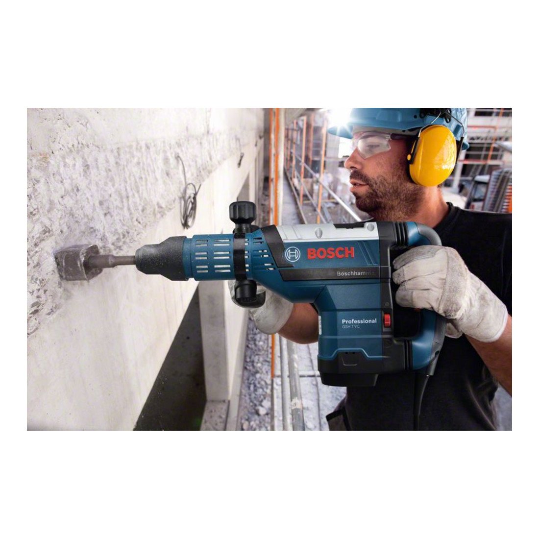Bosch Professional marteau-piqueur GSH 7 VC (avec poignée auxiliaire, tube de graisse, chiffon, 1 burin pointu SDS max, RTec Speed de 400 mm, coffret de transport)