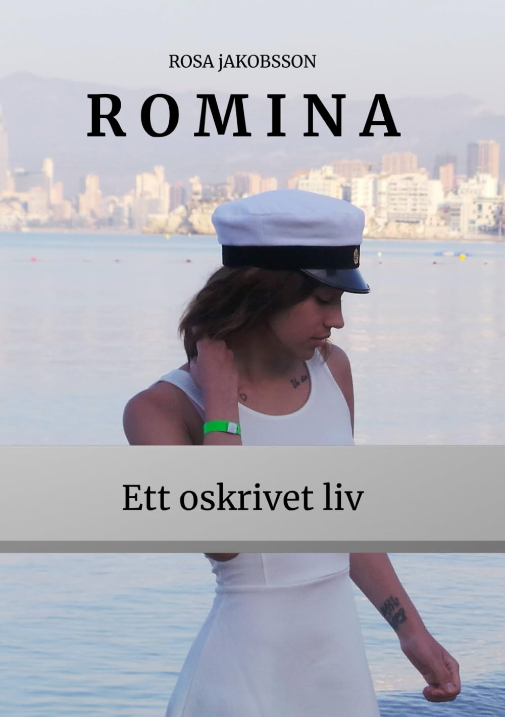 ROMINA: ett oskrivet liv