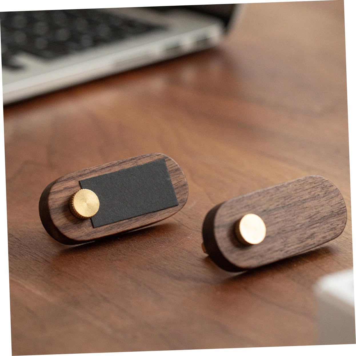 ARTIBETTER 5 Set Cartellino Del Prezzo in Legno In Piedi Vendita Per Display Stand Titolari Di Tag Piccolo Etichetta Tag Etichetta Counta Top Porta Cartelli Espositivi Rame Caffè 2 Pezzi * 5