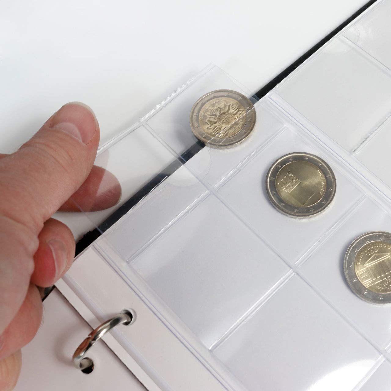 LINDNER Das Original Album per monete da 2 euro con 5 fogli per un totale di 100 monete, espandibile con fogli supplementari