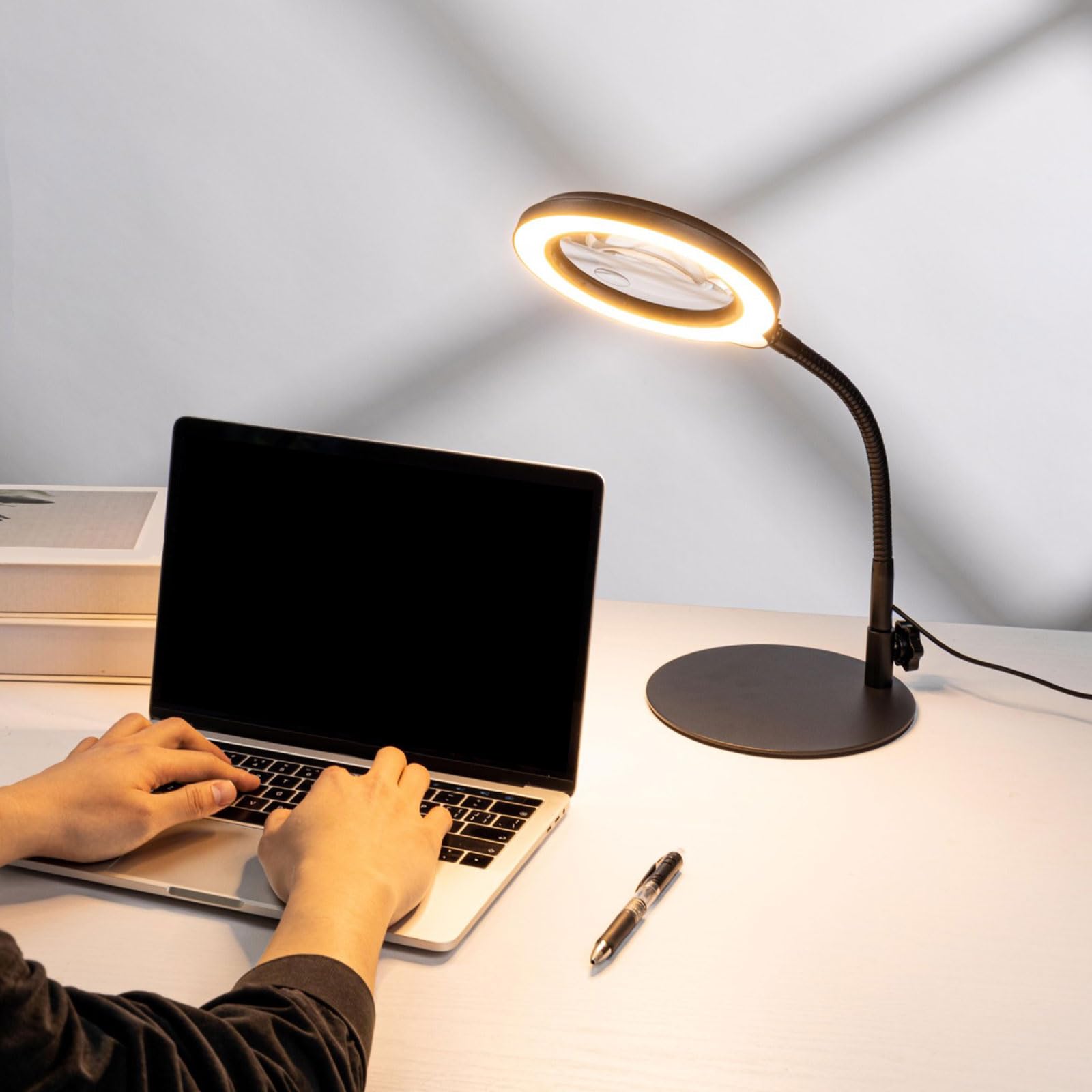 Lampe mit USB Stromversorgung, B clip on base1